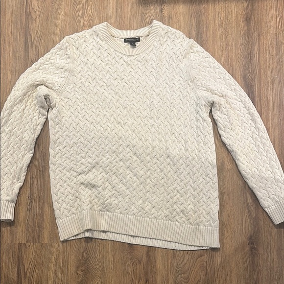 Cream Crewneck Sweater with Textured Knit Pattern - Picture 1 of 1